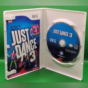 Just Dance 3 (Nintendo Wii, 2011) [CIB]